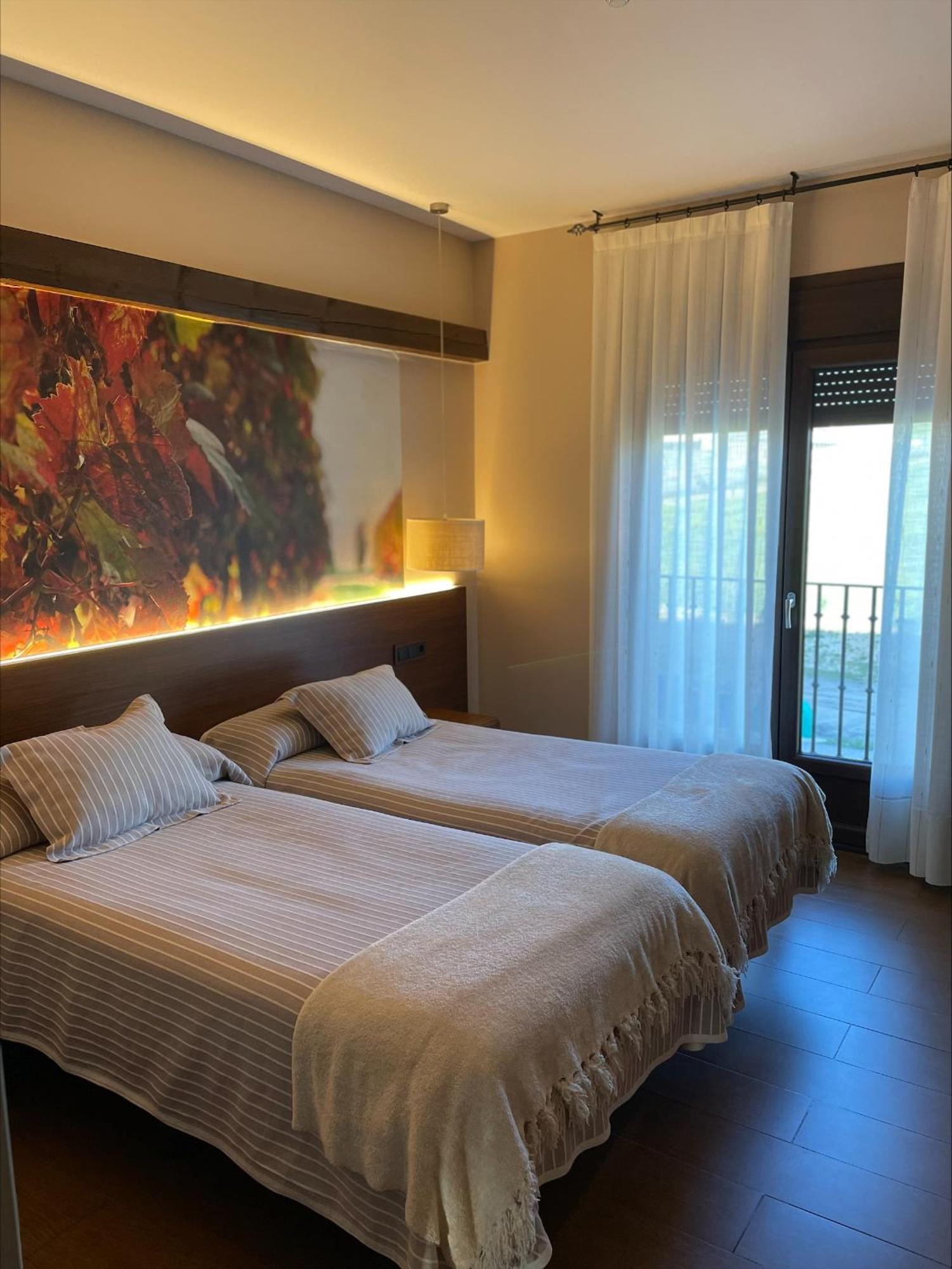 Casa Lola Hotell Rueda Exteriör bild